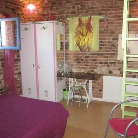 Couette-café O Pigeonnier Zen Albi